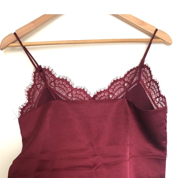 Lacey burgundy tank top - Picture 3 of 3
